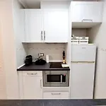 Апартаменты With Garden Торевьиа